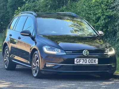 Używany VW Golf VII Edition 130 KM (95 kW) 2020 Czarny Kombi