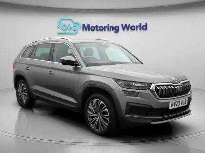 Used Skoda Kodiaq SE L Executive 150 HP (110 kW) 2023 Grey SUV