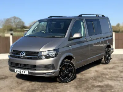 Begagnad VW Transporter Highline 2019 Beige Van