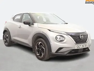 Used Nissan Juke N-Connecta 143 HP (105 kW) 2023 Silver SUV
