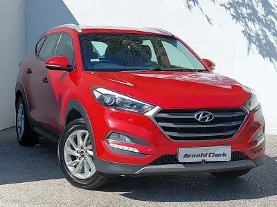 Używany Hyundai Tucson SE 132 KM (97 kW) 2018 Czerwony SUV