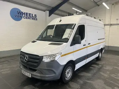 Used Mercedes Sprinter Progressive 150 HP (110 kW) 2022 White Van