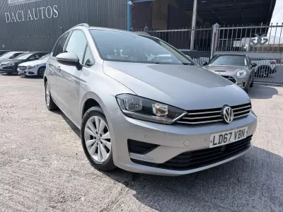 Used VW Golf Sportsvan SE 125 HP (91 kW) 2017 Silver MPV