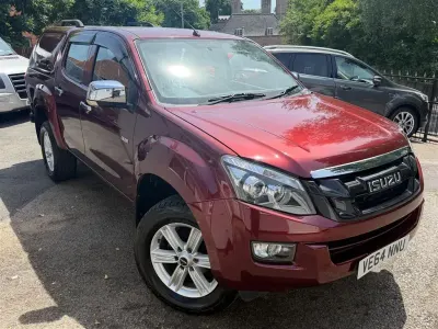 Used Isuzu D-Max 2014 Red Pickup
