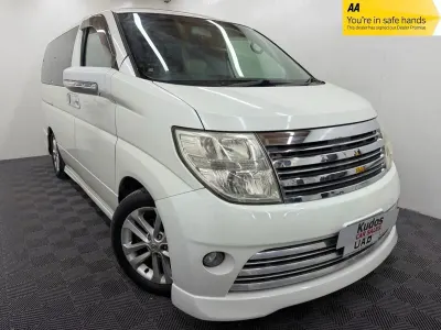 Used Nissan Elgrand 2021 White MPV