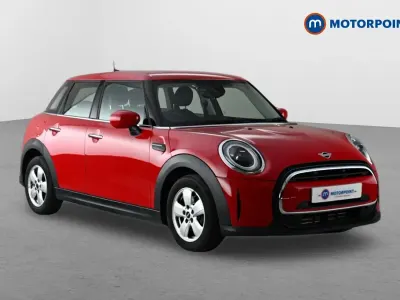 Used Mini Cooper Classic 136 HP (100 kW) 2022 Red Hatchback