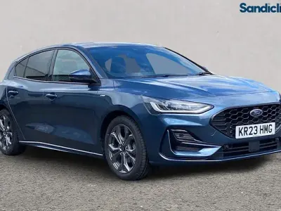 Used Ford Focus ST-Line 125 HP (91 kW) 2023 Blue Hatchback