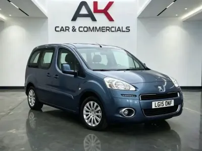 Used Peugeot Partner Tepee S 2015 Blue MPV