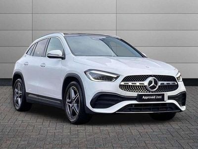 Mercedes GLA220