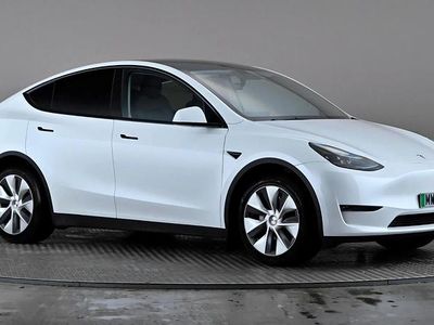 White Used 2022 Tesla Model Y Long Range AWD SUV | £23,198 (Fair price)