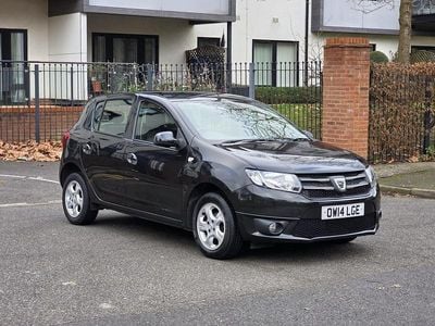 Black Used 2014 Dacia Sandero Lauréate Hatchback | £2,499 (Fair price)