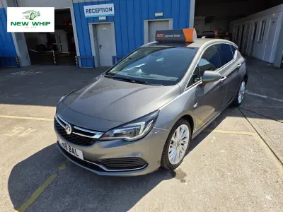 Gebraucht Vauxhall Astra Elite 136 PS (100 kW) 2017 Grau Kleinwagen