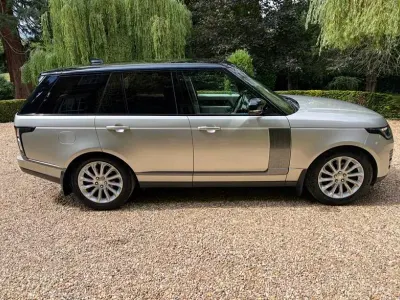 Used Land Rover Range Rover Vogue 275 HP (202 kW) 2019 Silver SUV