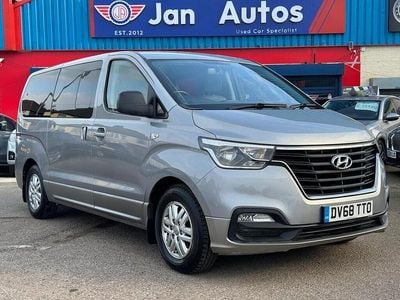 Used Hyundai I800 SE 170 HP (125 kW) 2018 Silver MPV