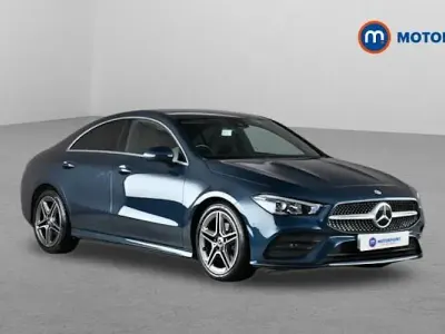 Begagnad Mercedes CLA180 AMG line 136 HK (100 kW) 2022 Blå Sedan
