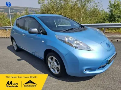 Used Nissan Leaf Acenta 78 kW (107 HP) 2016 Blue Hatchback