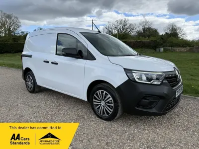 Używany Renault Kangoo 2023 Biały Minivan