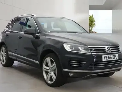 Used VW Touareg R-line Plus 262 HP (192 kW) 2016 Black SUV