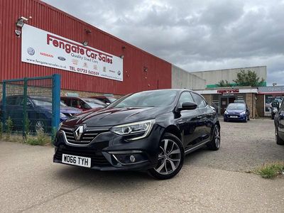 Black Used 2017 Renault Mégane IV Dynamique Hatchback | £5,450 (Fair price)