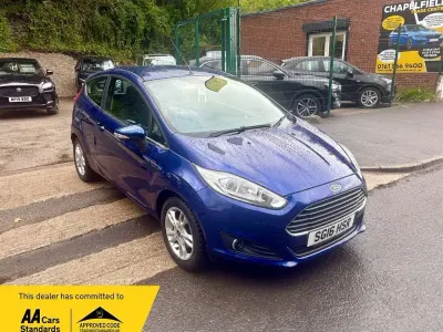 Used Ford Fiesta Zetec 82 HP (60 kW) 2016 Blue Hatchback