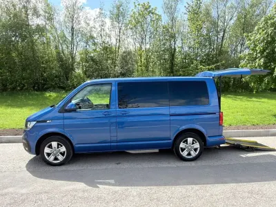 Usado VW Transporter SE 2020 Azul Van
