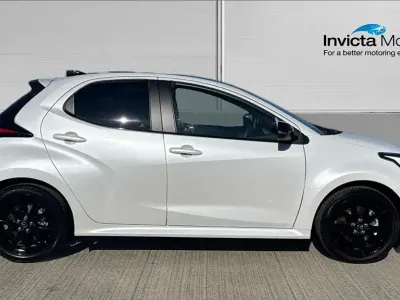 Used Mazda 2 Homura-Line 113 HP (83 kW) 2026 White Hatchback