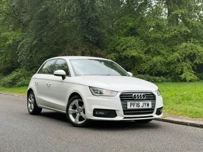 Used Audi A1 Sportback Sport 95 HP (69 kW) 2016 White Hatchback