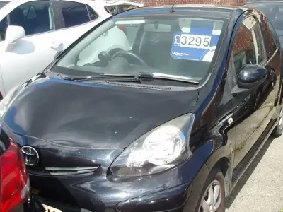 Used Toyota Aygo 68 HP (50 kW) 2013 Black Hatchback