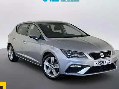 Begagnad Seat Leon FR 150 HK (110 kW) 2020 Silver Halvkombi