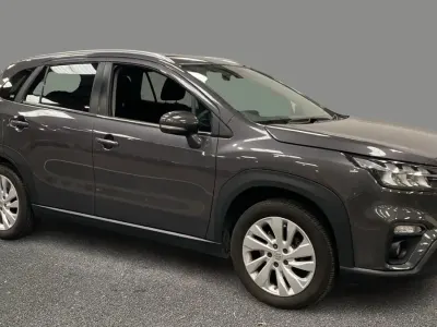 Używany Suzuki SX4 S-Cross 129 KM (94 kW) 2023 Szary SUV