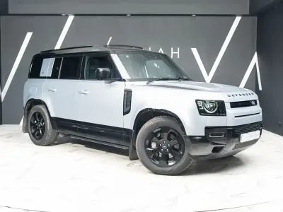 Used Land Rover Defender HSE Dynamic 300 HP (220 kW) 2022 Silver SUV