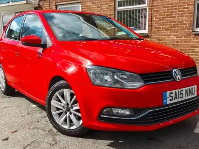 Used VW Polo SE 60 HP (44 kW) 2015 Red Hatchback