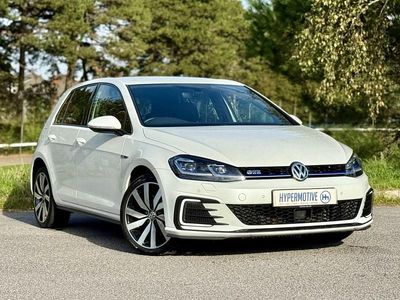 White Used 2018 VW Golf VII Advance Hatchback | £12,495 (Fair price)
