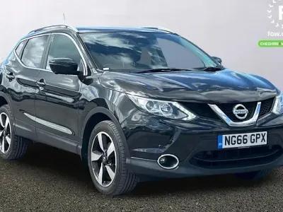 Used Nissan Qashqai N-Connecta 131 HP (96 kW) 2017 Black SUV