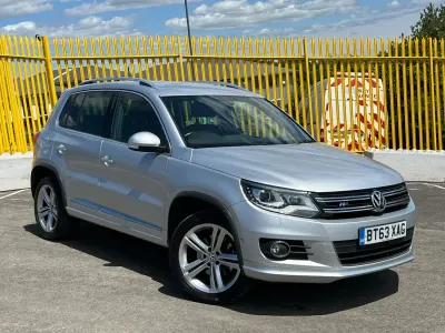 Usado VW Tiguan R-line 177 CV (130 kW) 2014 Plateado SUV