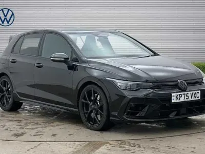 Used VW Golf VIII R 333 HP (244 kW) 2025
