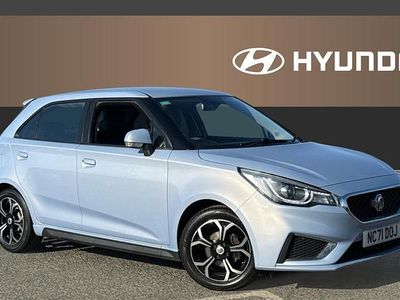 Begagnad MG MG3 Exclusive 106 HK (77 kW) 2024 Halvkombi