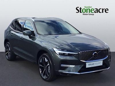 Green Used 2025 Volvo XC60 Ultra SUV | £52,495 (Expensive)