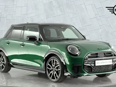 Used Mini Cooper S Hatch 201 HP (147 kW) 2026 Green Hatchback