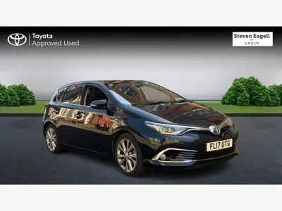 Używany Toyota Auris Hybrid 2017 Czarny Hatchback