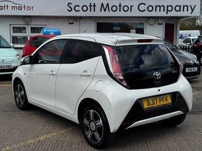 Used Toyota Aygo X-clusiv 68 HP (50 kW) 2017 Hatchback
