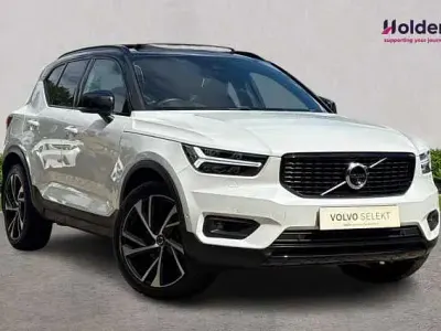 Used Volvo XC40 R-Design 190 HP (139 kW) 2020 White SUV