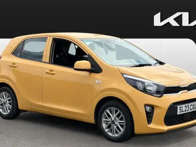 Used Kia Picanto 67 HP (49 kW) 2023 Yellow Hatchback