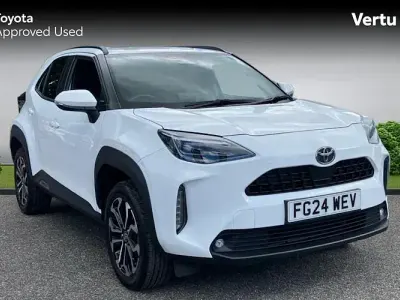 Used Toyota Yaris Hybrid Design 116 HP (85 kW) 2026 Estate