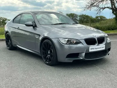 Begagnad BMW M3 Shadowline 420 HK (308 kW) 2012 Grå Sportkupé