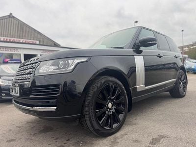 Black Used 2014 Land Rover Range Rover Vogue SE SUV | £16,295 (Good price)