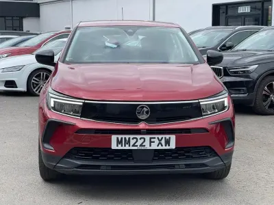 Używany Vauxhall Grandland X Design Edition 130 KM (95 kW) 2022 Czerwony SUV