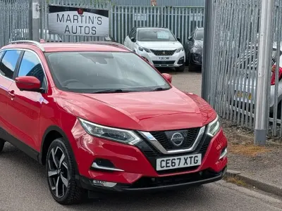 Used Nissan Qashqai Tekna 110 HP (80 kW) 2017 Red SUV