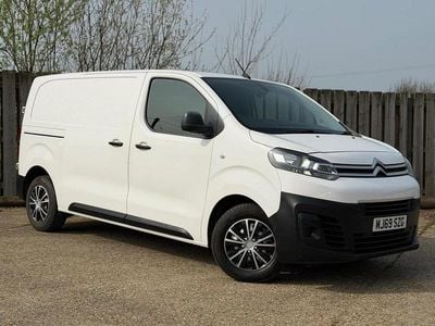 Used Citroën Dispatch 2019 White MPV
