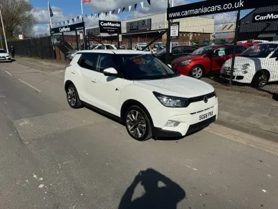 Used SsangYong Tivoli 115 HP (84 kW) 2016 White SUV